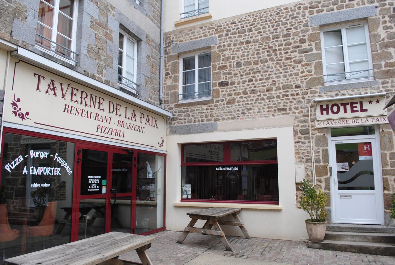 Taverne De La Paix La Ferte-Mace エクステリア 写真